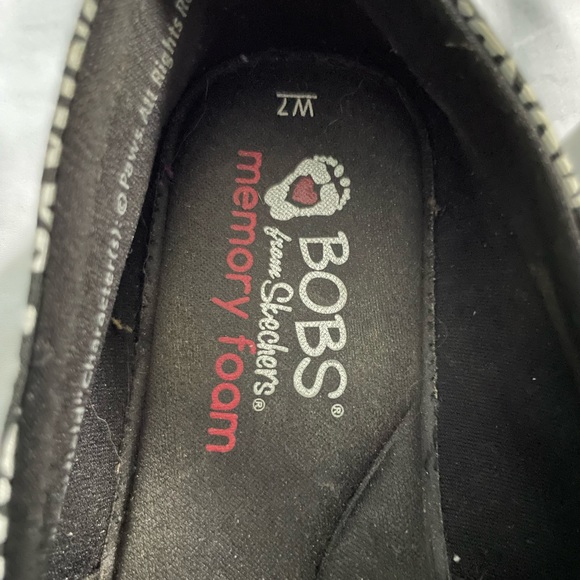 Bobs by Skechers Garfield design shoes. - Picture 4 of 8